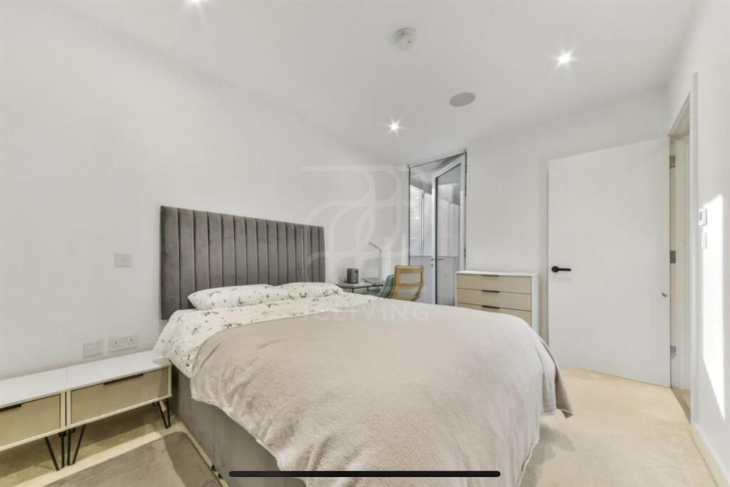 Apartment in London - View 2