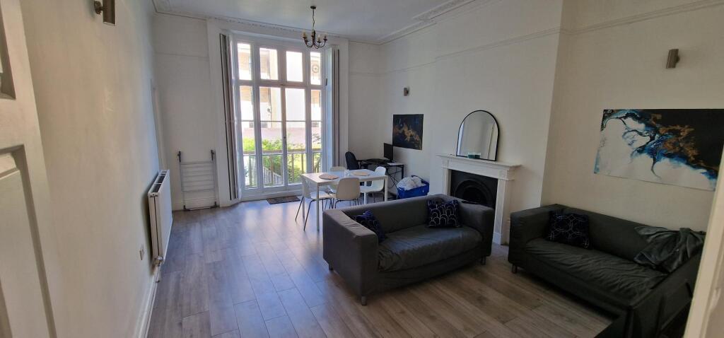 2 bedroom ground floor flat for rent