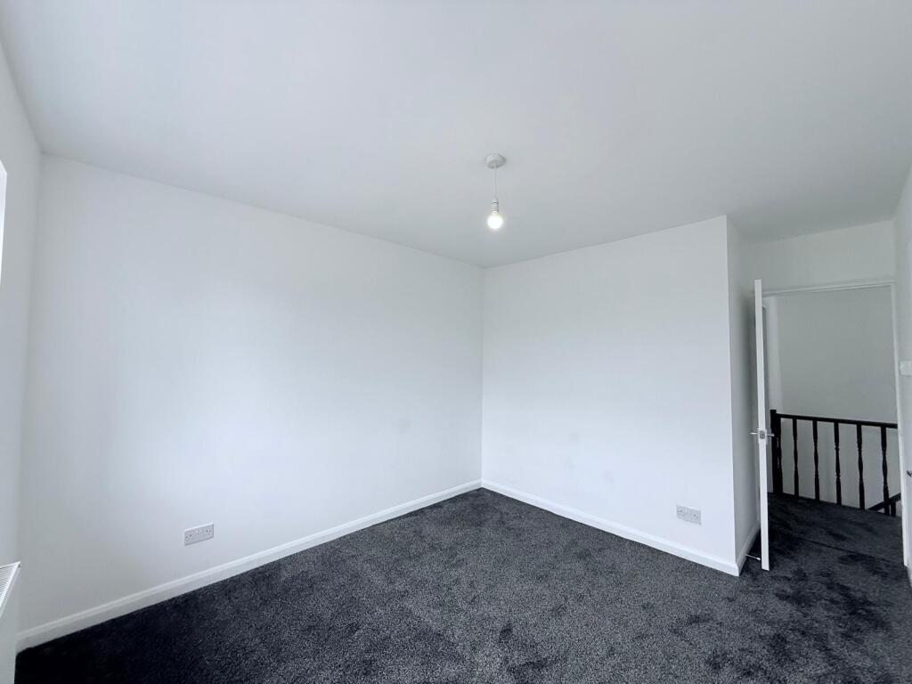 Rivergreen, Clifton, NG11 - More