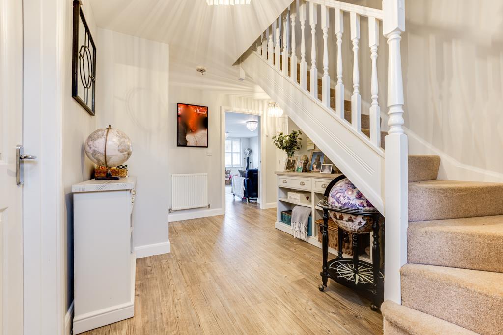 House in Burton Latimer - View 4