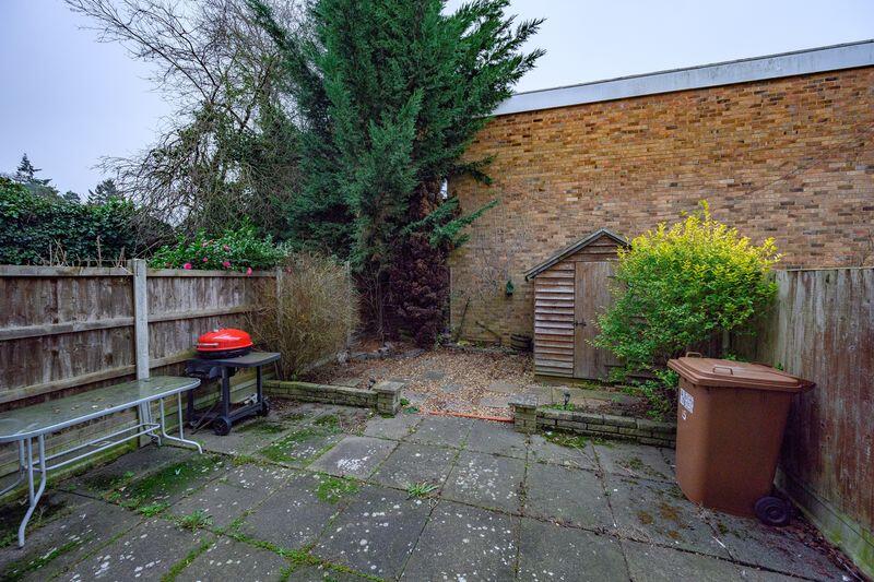 Wood Vale, Hatfield photo 4