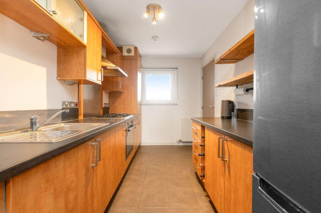 Apartment in Edinburgh, Leith - More