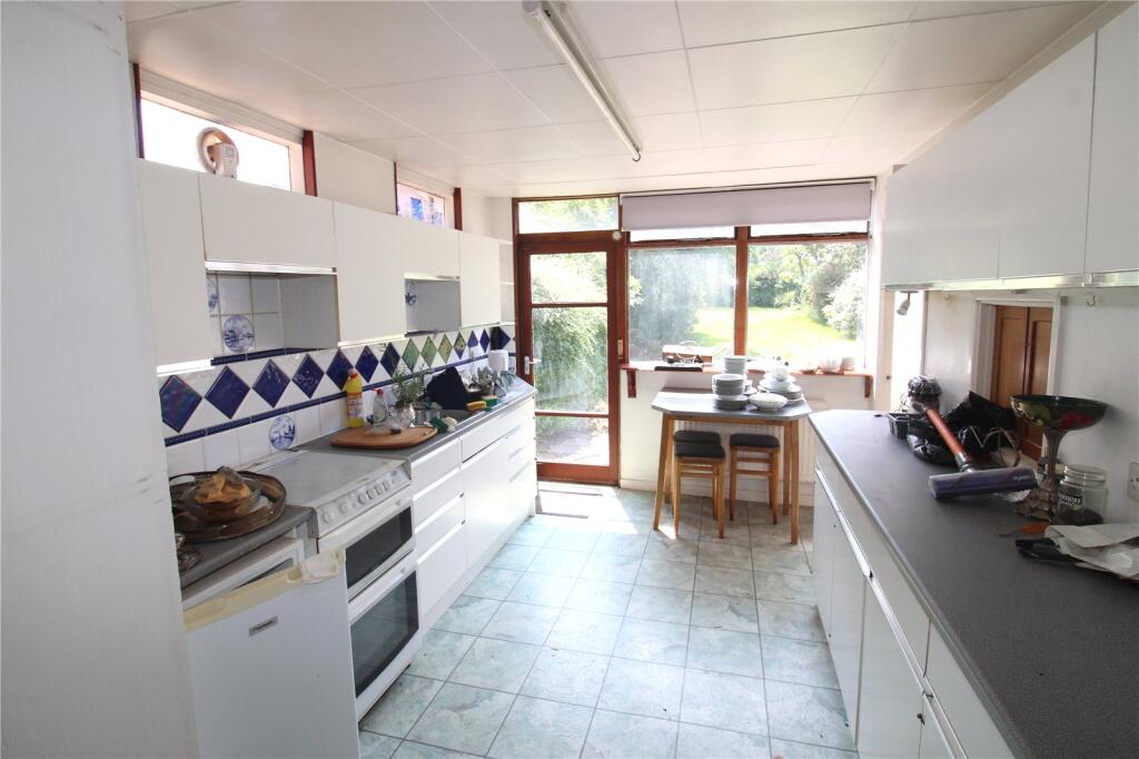 Kiln Road, Fareham, Hampshire, PO16 - View 3
