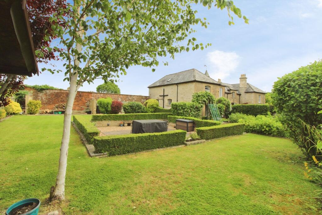 Main image of property: 19 Lydiard Green, Lydiard Millicent, SN5