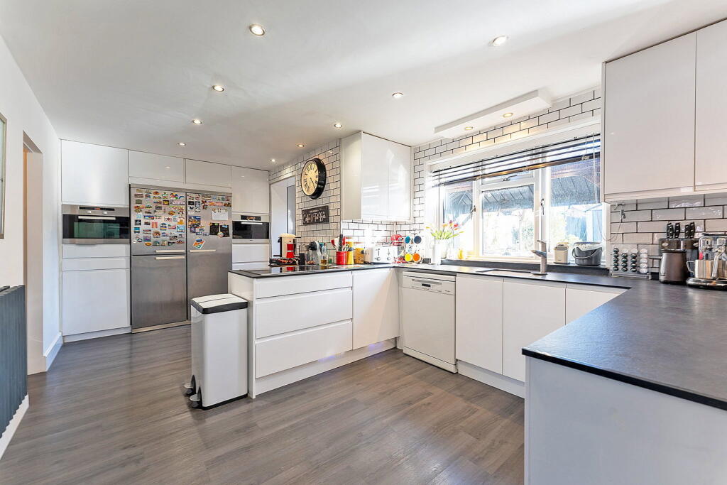 House in Higham Ferrers, North Northamptonshire - View 5