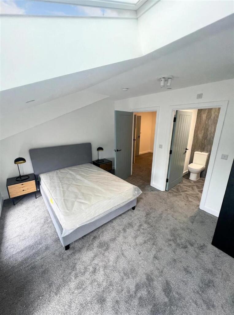Apartment in Broxtowe, Nottinghamshire - View 3