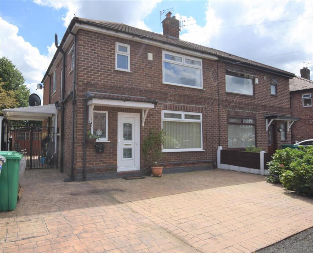 Main image of property: Laneside Road, Manchester