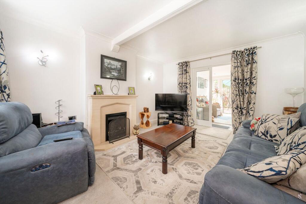House in London - View 2