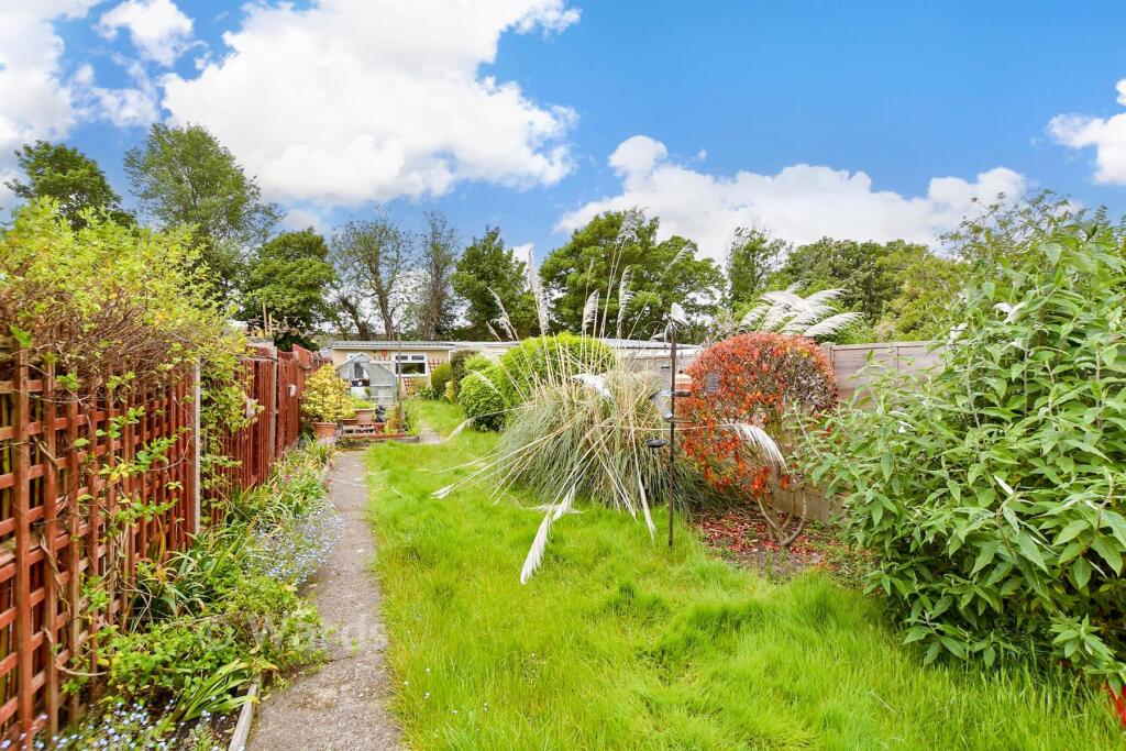 House in Dover, Upper Deal, Deal - View 2