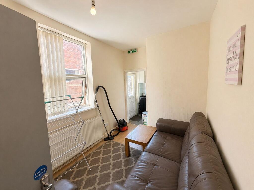 Additional image 4 of 1X Double Room Available, Oakwood Road, Sparkhill, B11