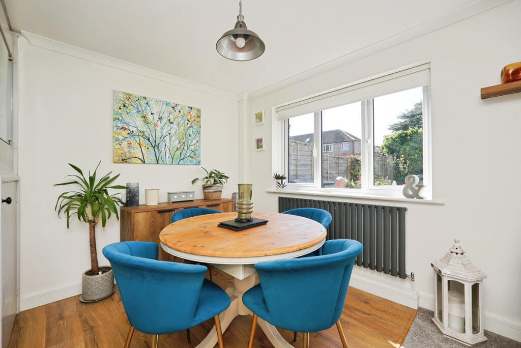 House in Tonbridge - More