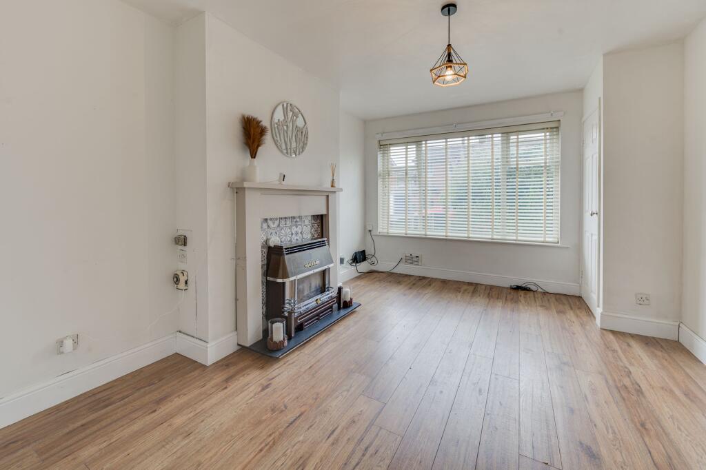 House in Stoke-on-Trent - View 3