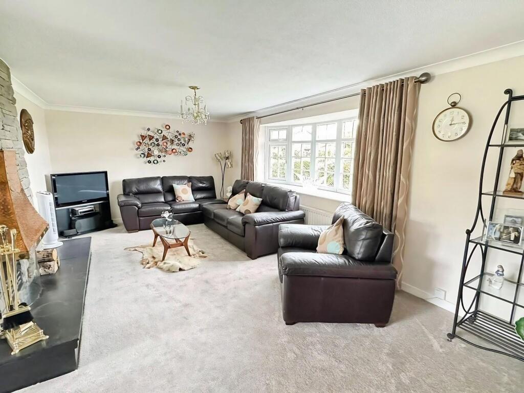 Morley Green Road, Wilmslow, SK9 photo 4
