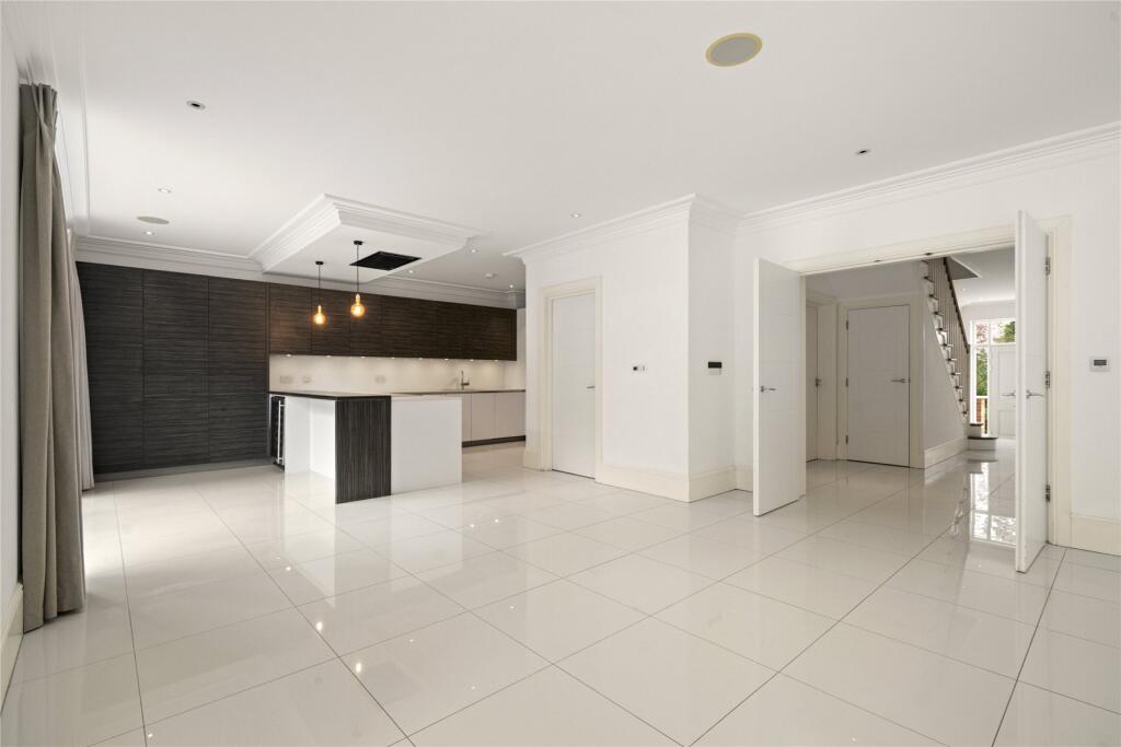 Sandy Lane, Cobham, Surrey, KT11 – pohled 5