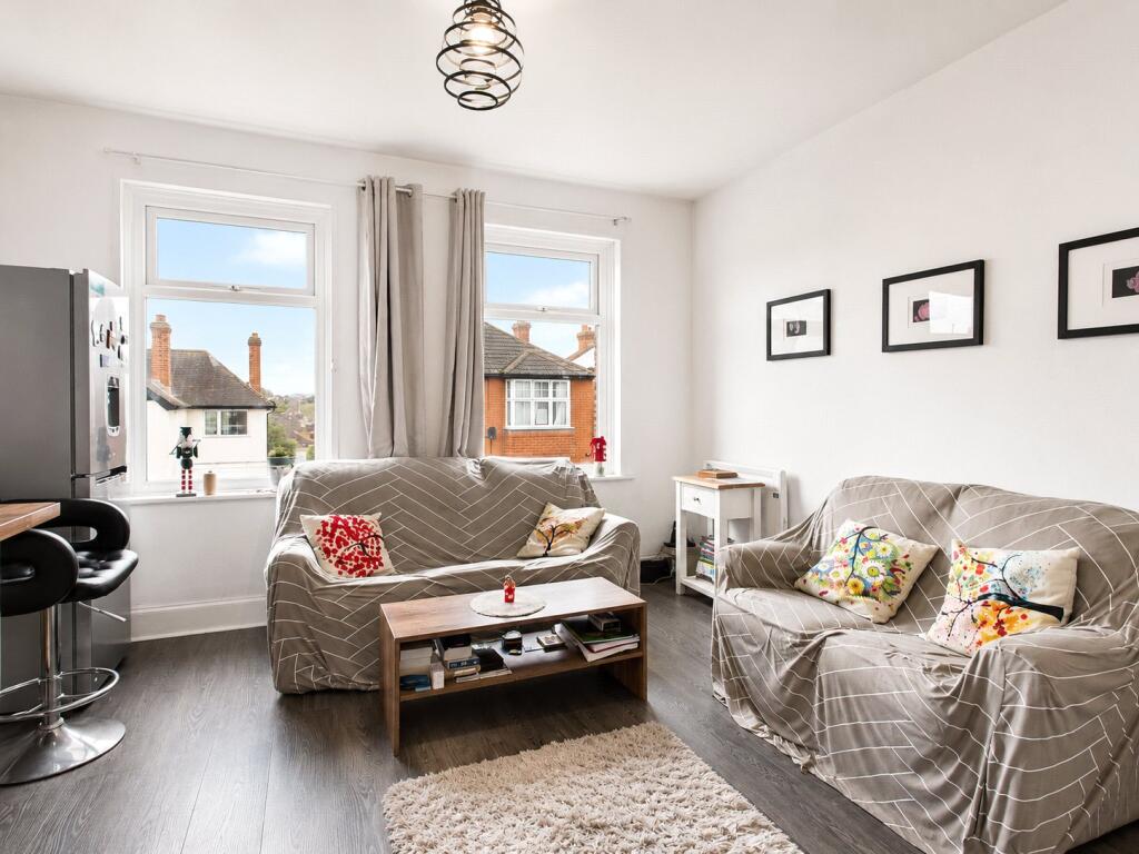 Apartment in Guildford - View 2