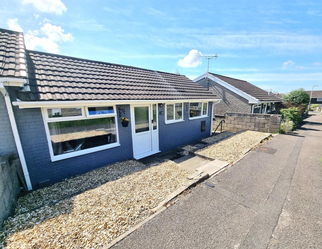 Main image of property: Trem-Y-Mor, Brackla, CF31