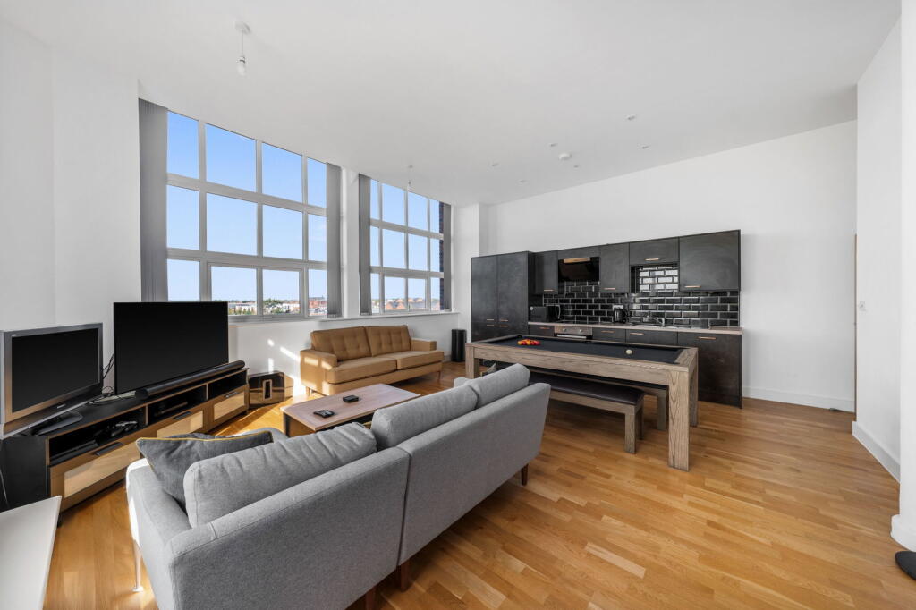 Apartment in Wigan - View 5