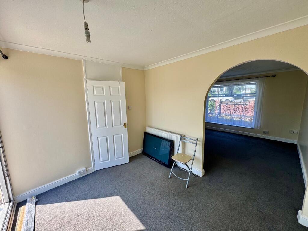 House in Nottingham, Bilborough - View 5