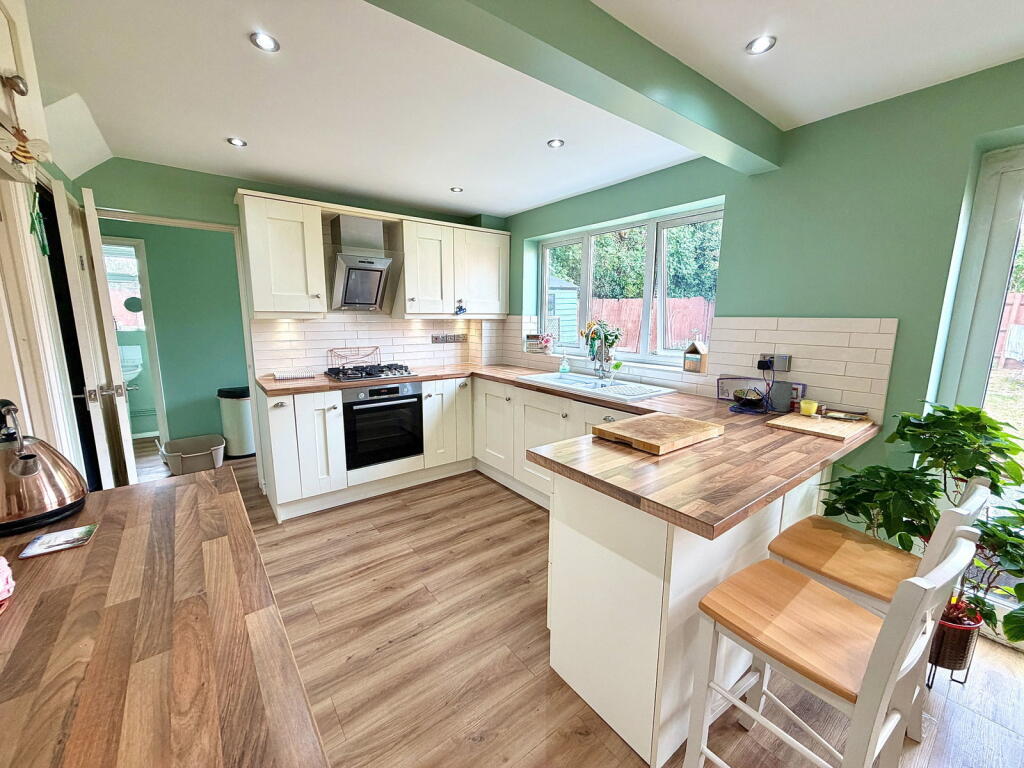 House in Northampton - View 5
