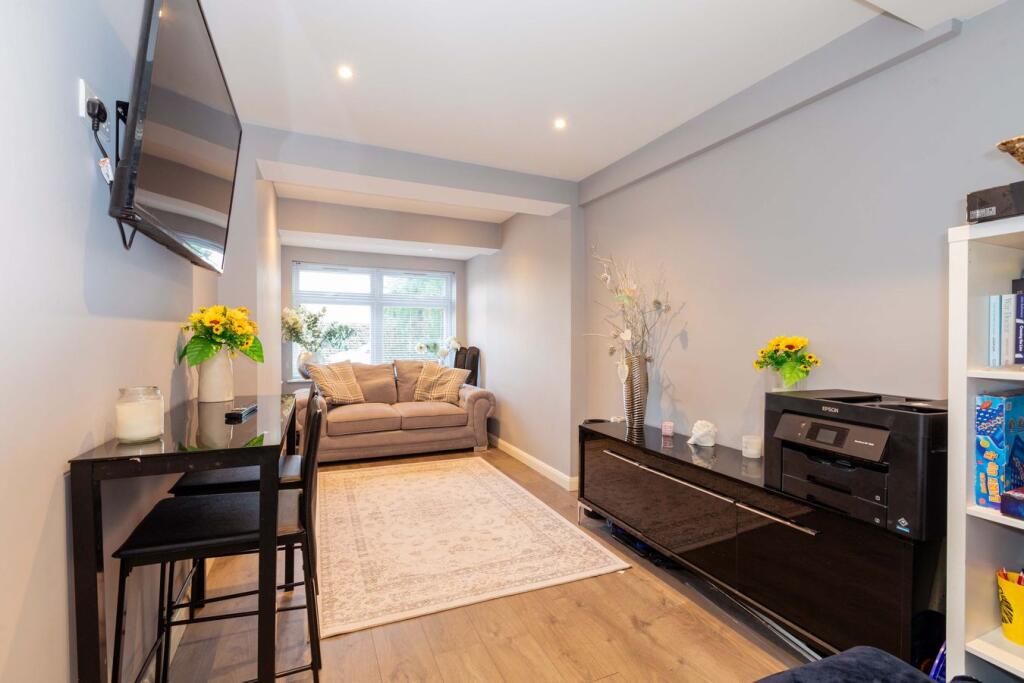 House in Slough, Langley - View 3