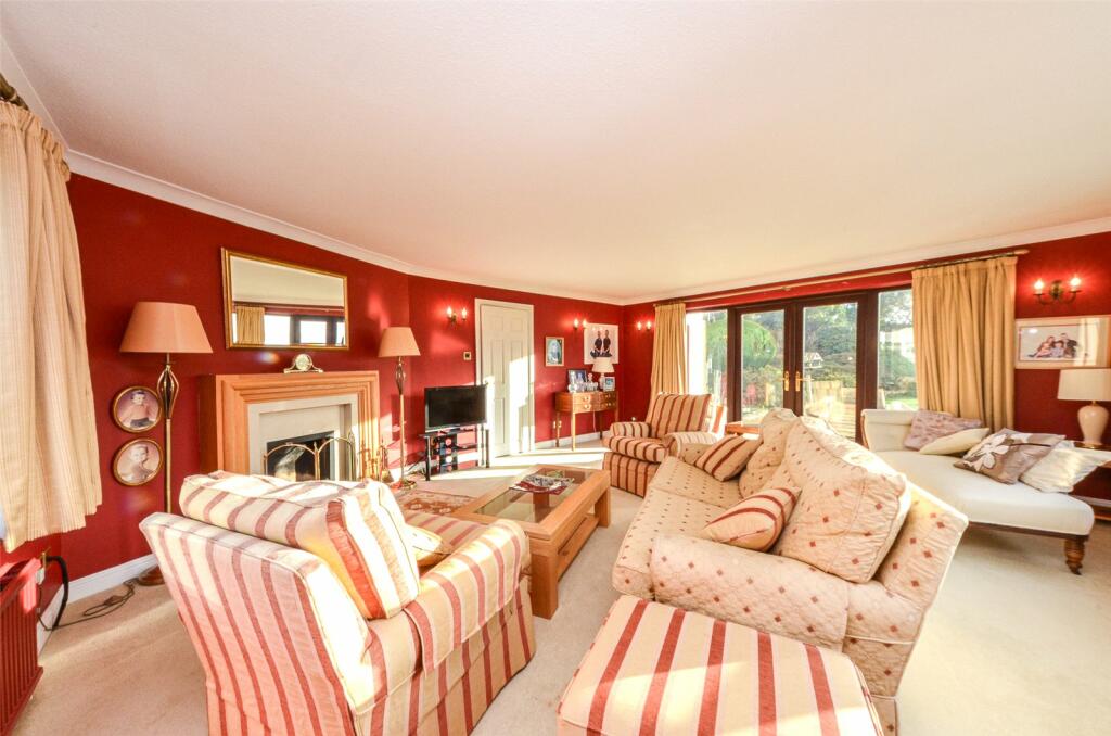 Town Hill, Llanrwst, Conwy, LL26 photo 4
