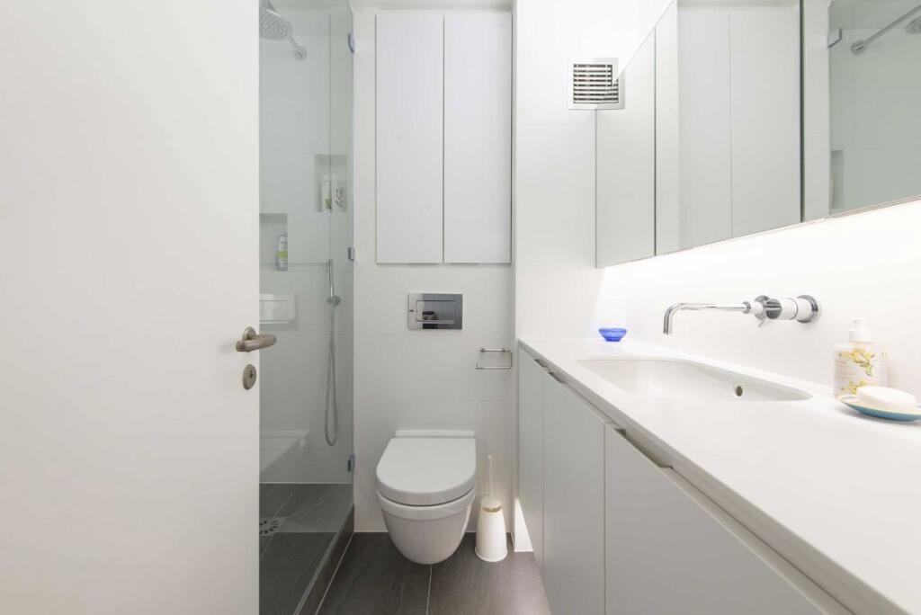 Apartment in London, City of London - View 5