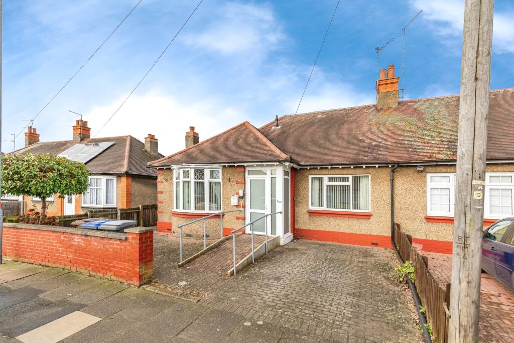 Main image of property: Bush Hill, Northampton, NN3