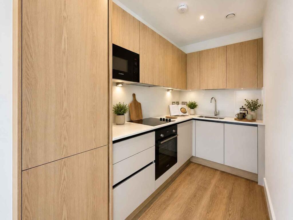 Apartment in Trafford, Greater Manchester - View 4