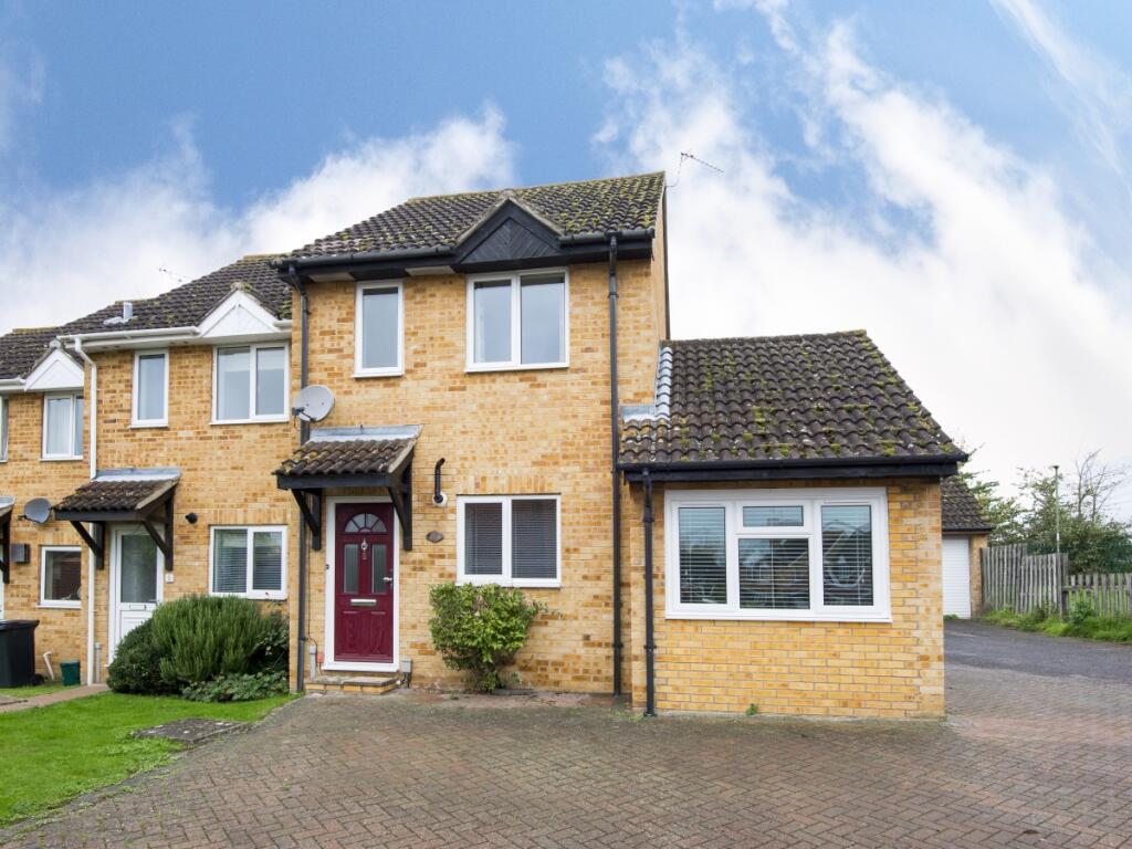 Main image of property: Wellesbourne Close, Abingdon