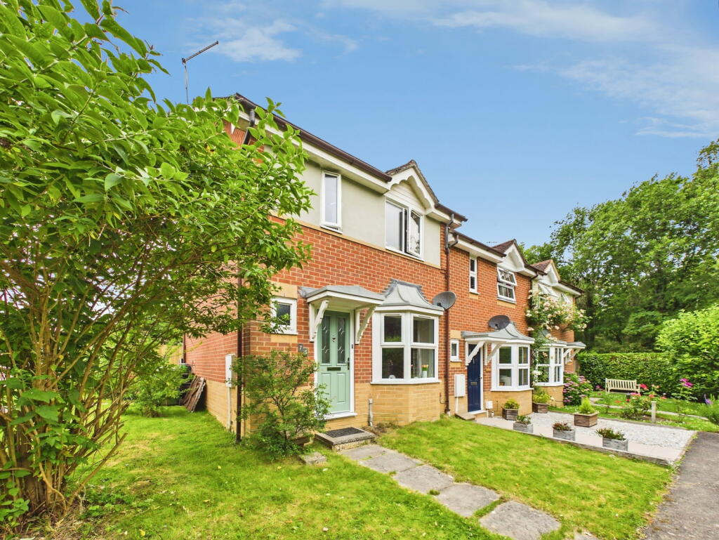 Main image of property: Earles Meadow, Horsham
