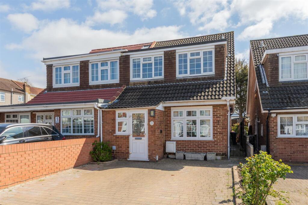 Main image of property: Tryfan Close, Ilford