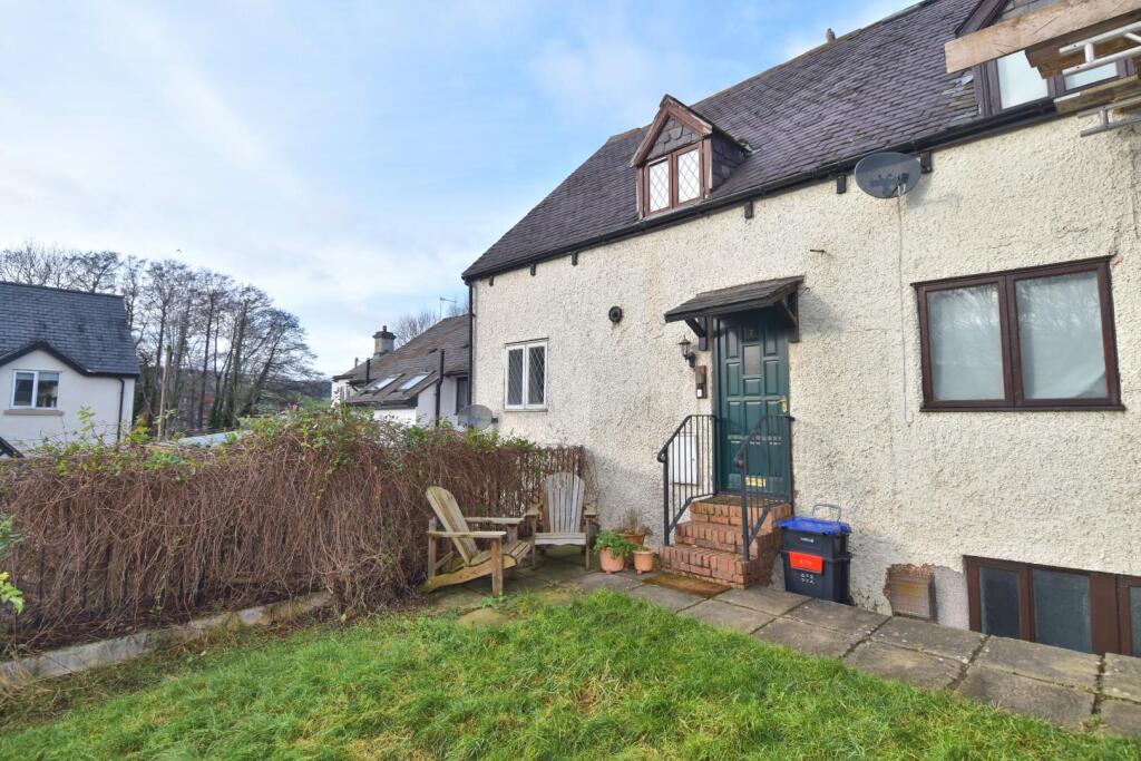 3-bed terraced on Mill Street, Ruthin, £165,000