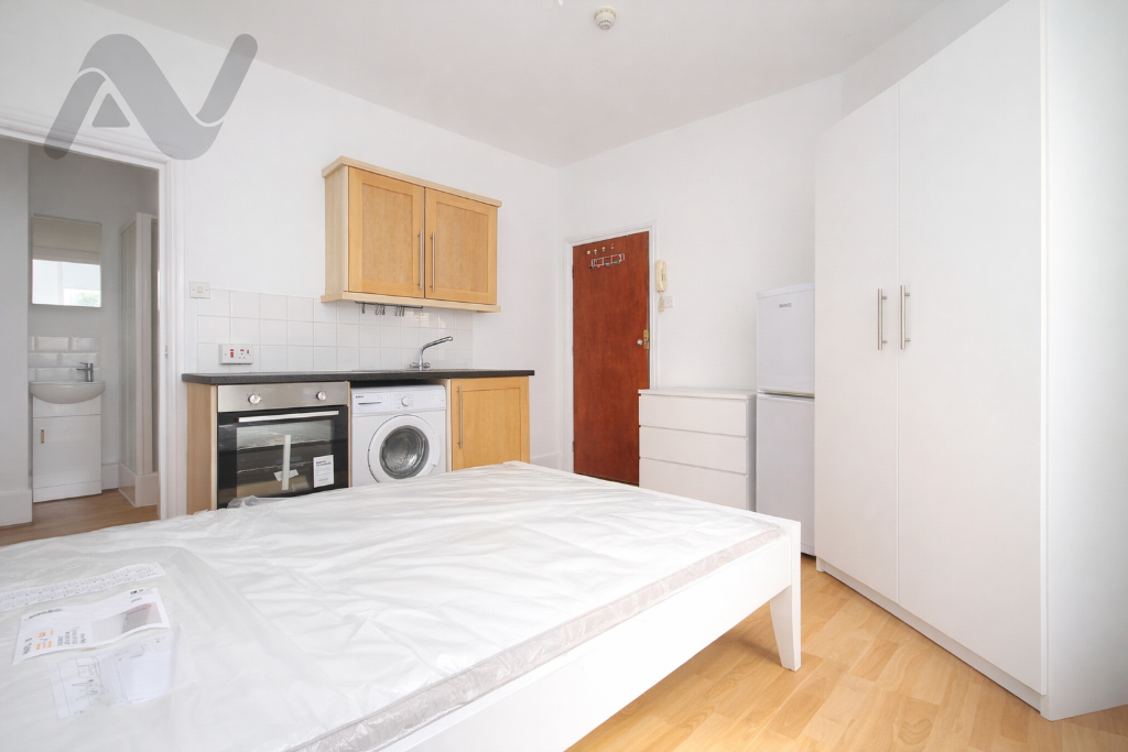 Main image of property: Woodlands Park Road, Turnpike Lane, London, N15 3SD