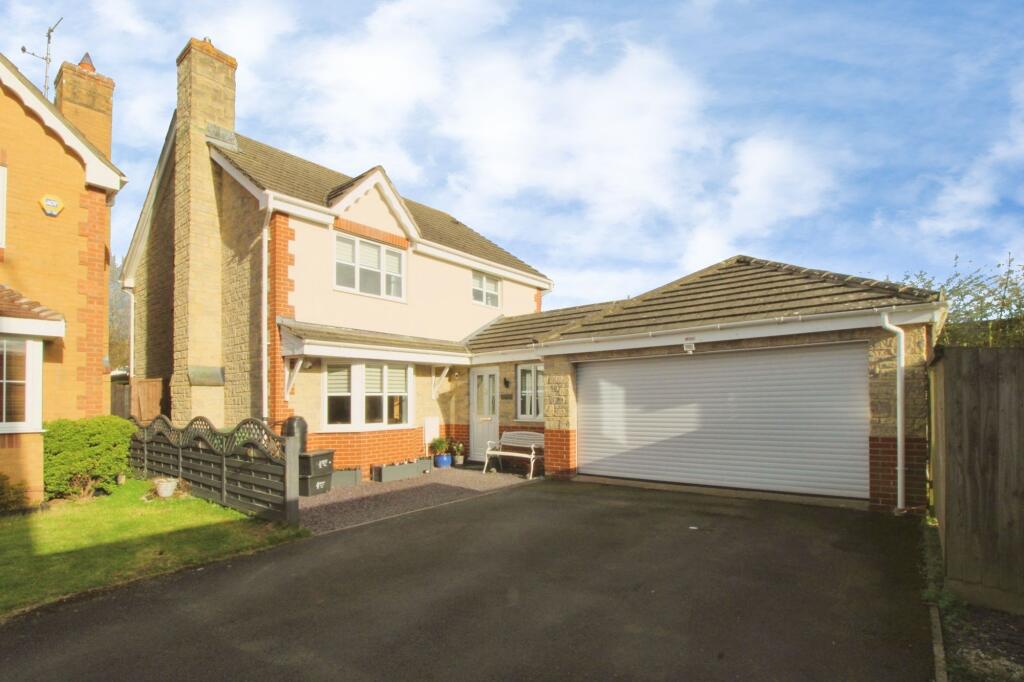 Main image of property: Jack Thorne Close, Swindon, SN5