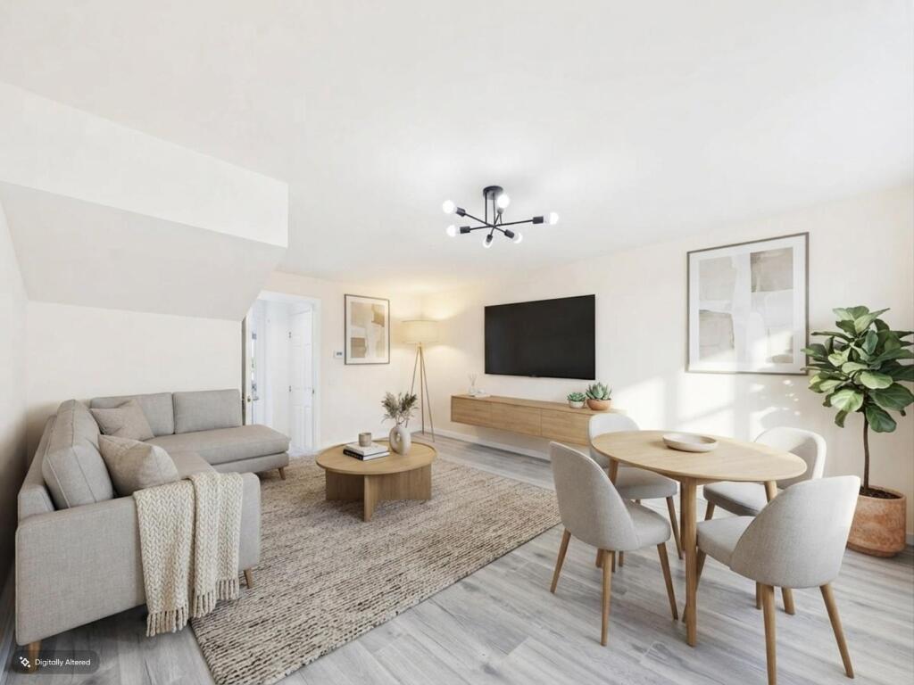 House in Sherburn in Elmet, North Yorkshire - View 2