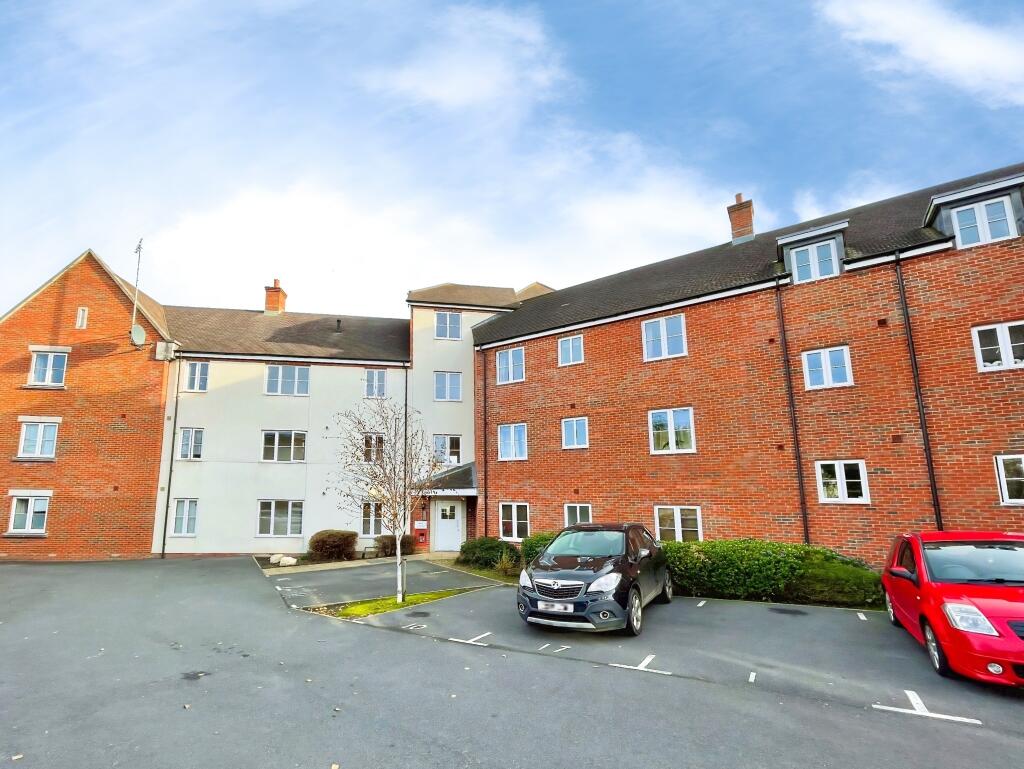 Main image of property: Rostron Close, Southampton, SO18 3AF