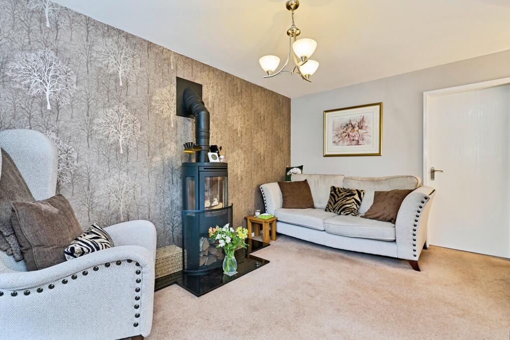 House in Walsall, West Midlands - View 5