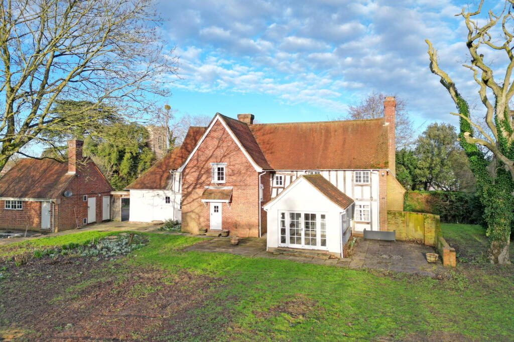 Main image of property: Walnut Thatch, Great Wenham