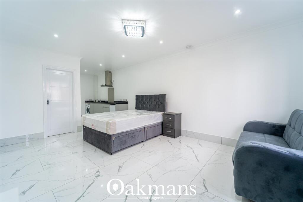 Additional image 2 of Robin Hood Lane, Birmingham, B28