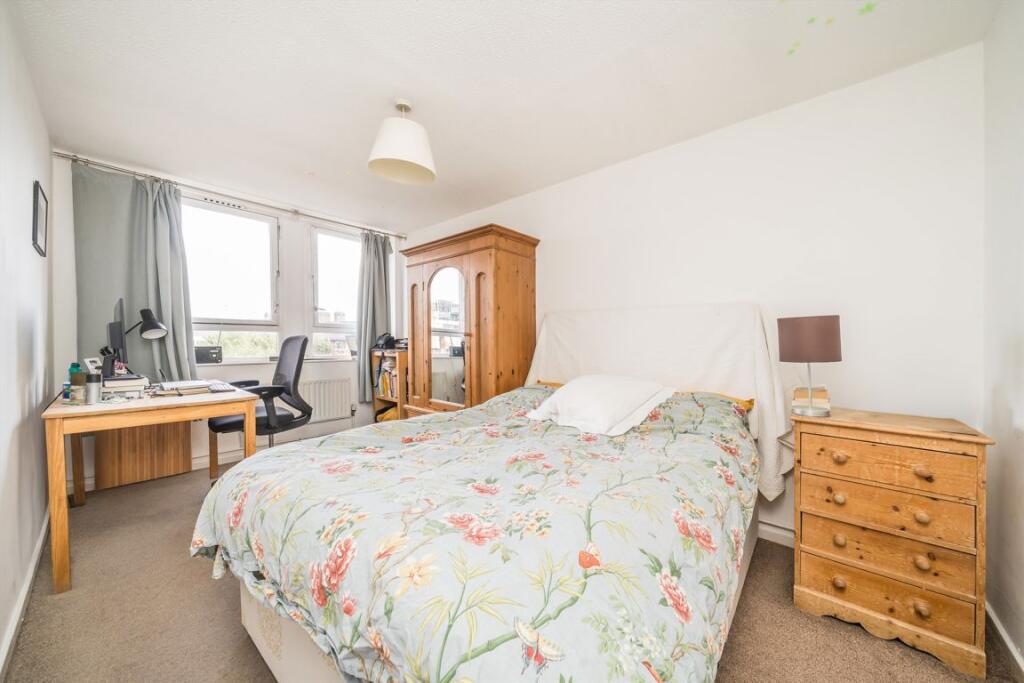Apartment in London - View 4