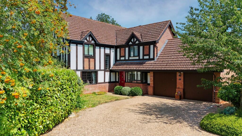 Main image of property: Kimble Close, Knightcote, CV47