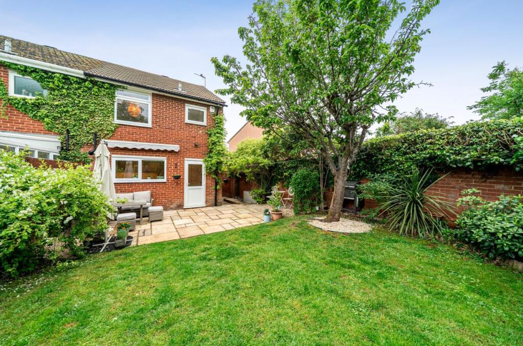 Main image of property: Thame