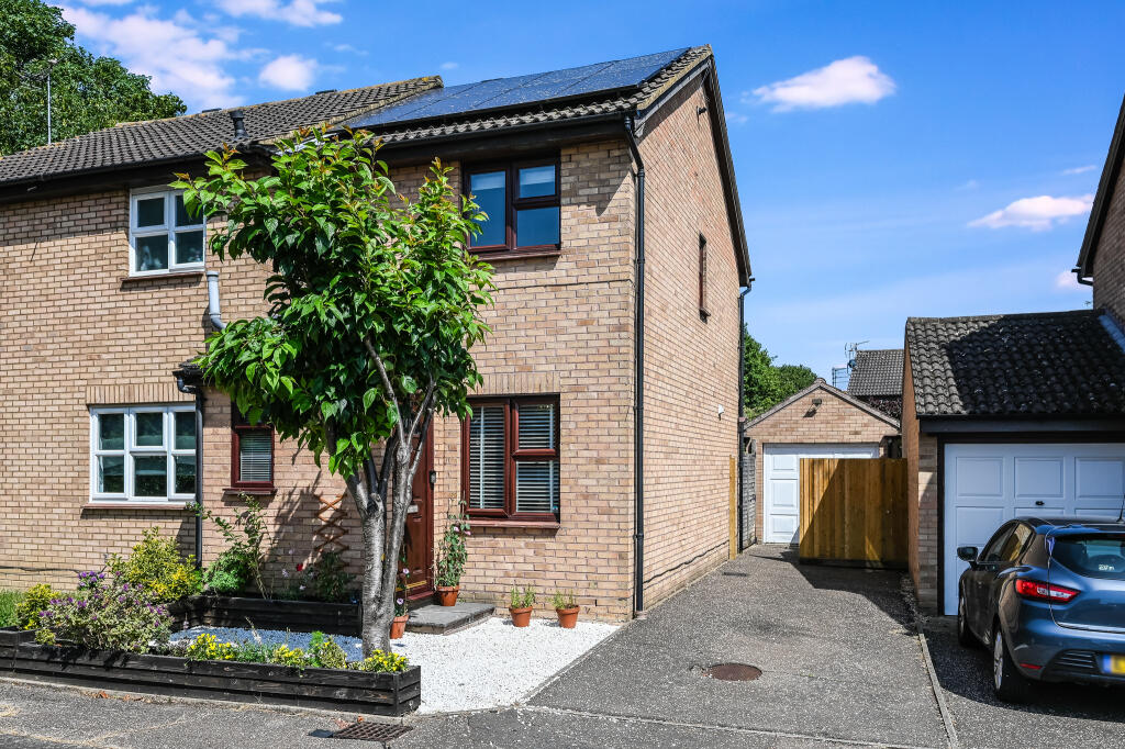 2-bed semi-detached on Lovibond Place, Chelmer Village, Chelmsford, £350,000