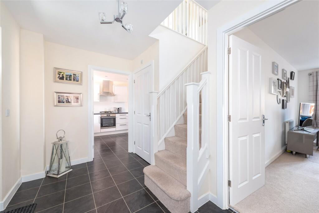 House in Winslow, Buckinghamshire - More
