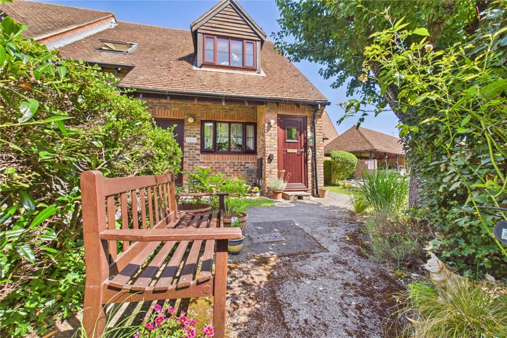 Main image of property: Highfield Court, Burghfield Common, Reading, Berkshire, RG7