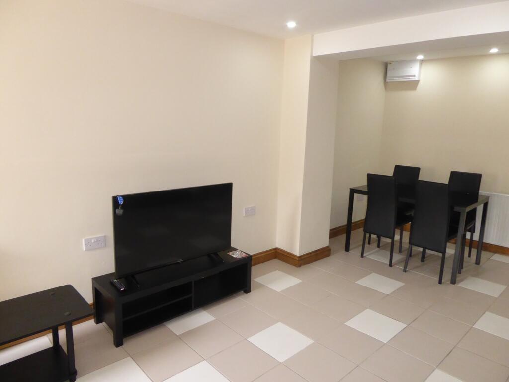 House in Cardiff - View 2