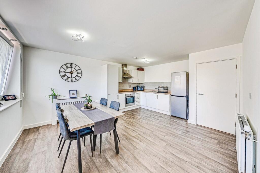 Main image of property: Vauxhall Place, DARTFORD, Kent, DA1