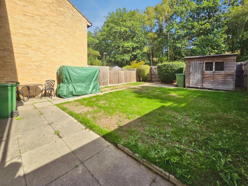 House in Guildford - View 5