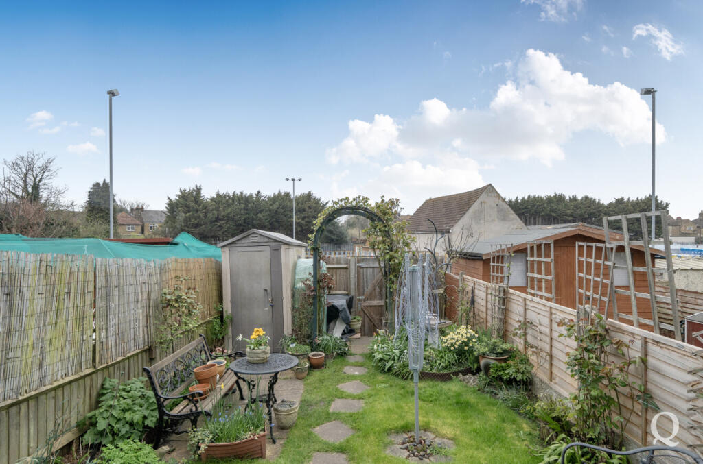 Watsons Hill, Sittingbourne, Kent, ME10 – pohled 3