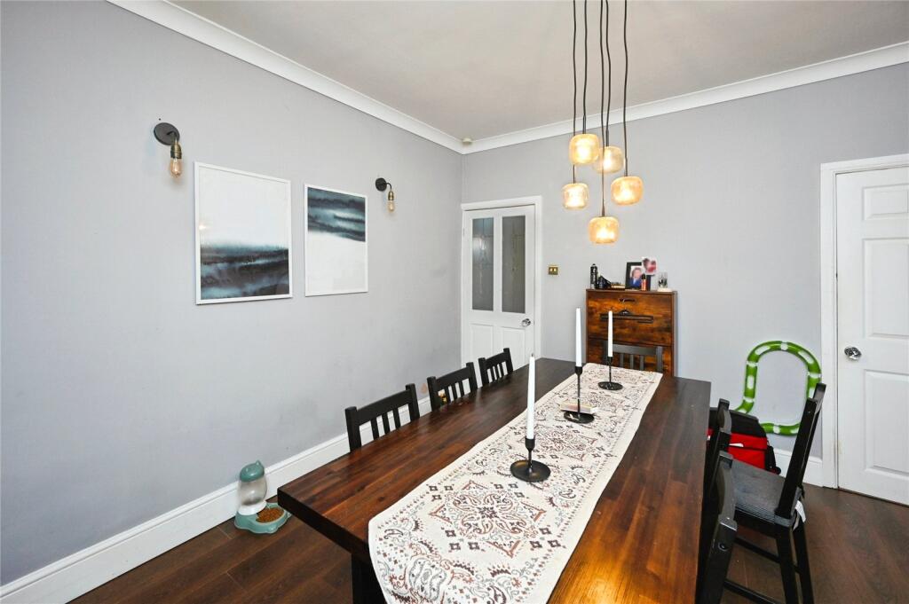 House in Ashfield, Kirkby-in-Ashfield, Sutton-in-Ashfield - More